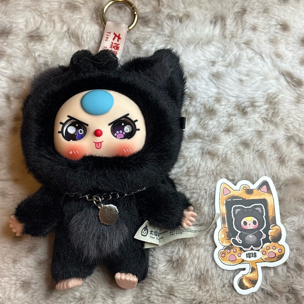 Baby Three Cats and Dogs CONFIRMED Black Cat with Special AB Eyes